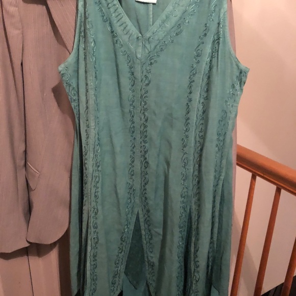 Festival ready green embroidered mix media dress - Picture 3 of 5